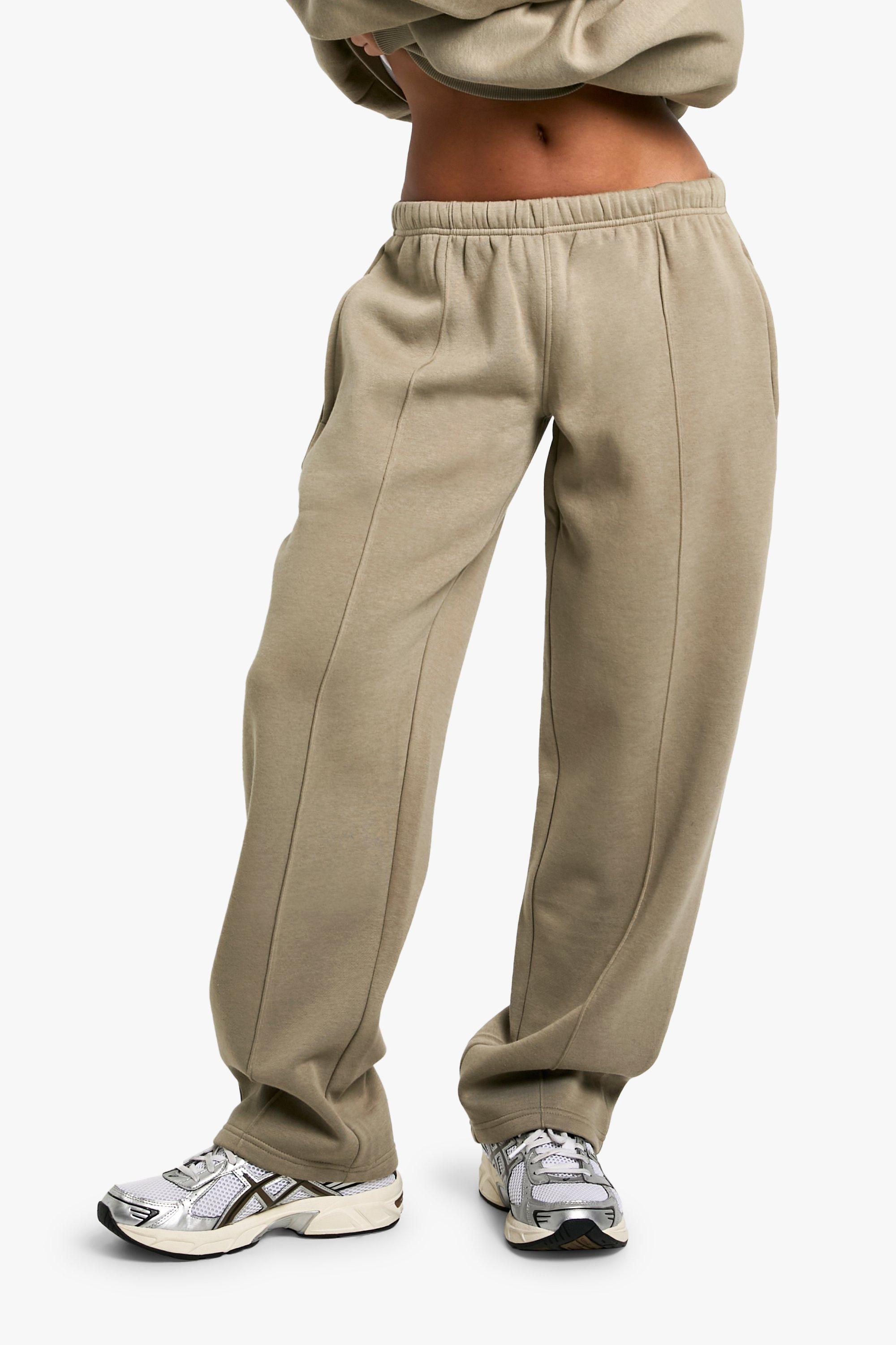 Barrel Leg Low Rise Pintuck Detail Jogger | boohoo